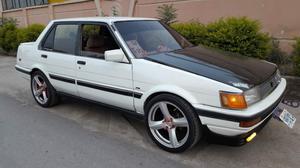 Toyota Corolla - 1986