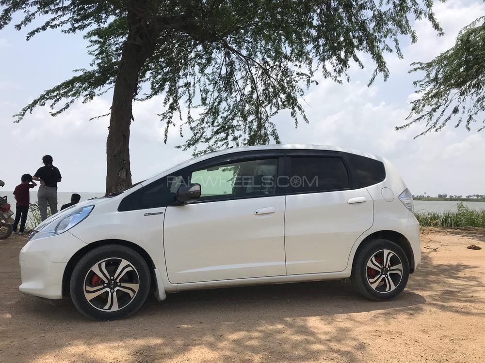 Honda Fit 2012 for Sale in Karachi Honda Fit 2012 for Sale in Karachi Image-4