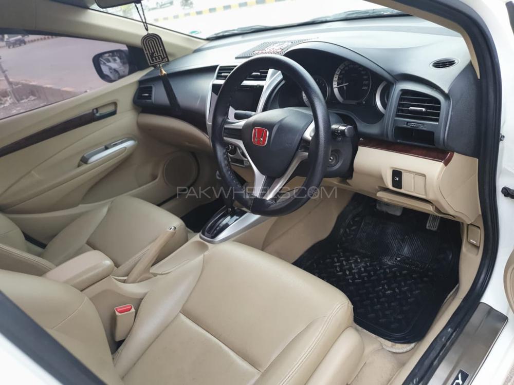 ہونڈا سٹی 2018 for Sale in کراچی ہونڈا سٹی 2018 for Sale in کراچی Image-16