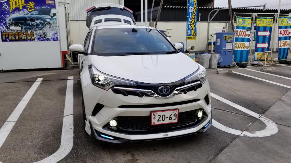 Toyota C-HR 2017 for Sale in Faisalabad Toyota C-HR 2017 for Sale in Faisalabad Image-16