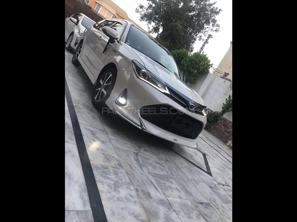 Toyota Corolla Fielder 2018 for Sale in Peshawar Image-1