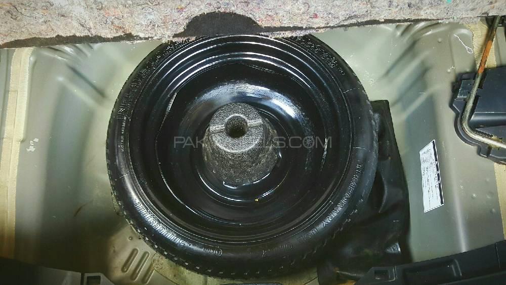 Toyota Vitz 2015 for Sale in Karachi Toyota Vitz 2015 for Sale in Karachi Image-8