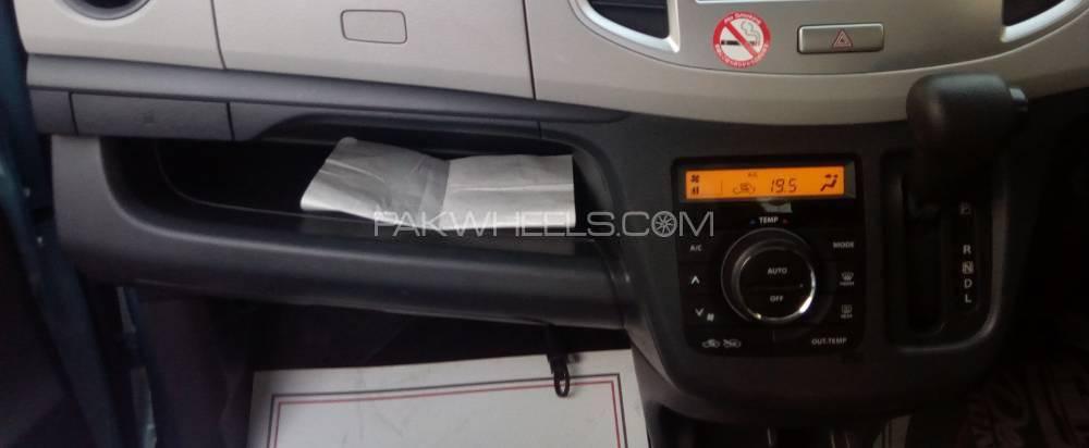 سوزوکی ویگن آر 2015 for Sale in کراچی سوزوکی ویگن آر 2015 for Sale in کراچی Image-3