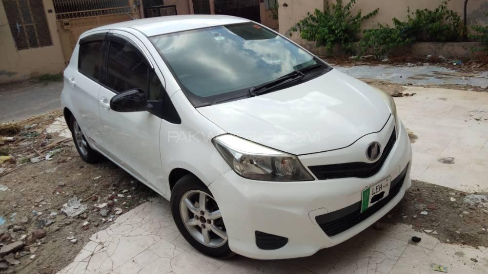Toyota Vitz 2011 for Sale in Lahore Toyota Vitz 2011 for Sale in Lahore Image-5