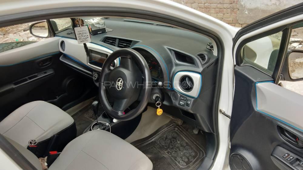 Toyota Vitz 2011 for Sale in Lahore Toyota Vitz 2011 for Sale in Lahore Image-12