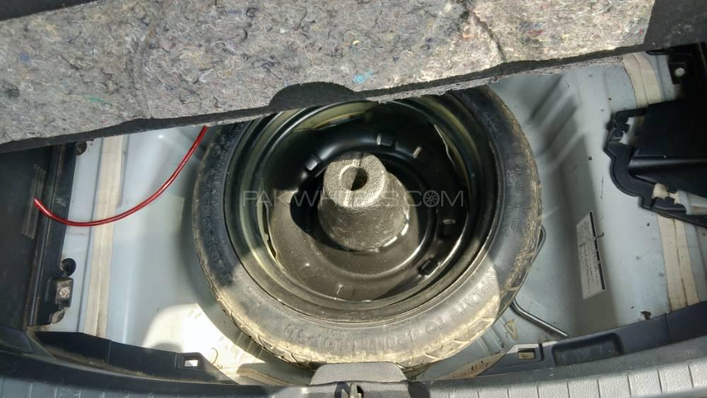 Toyota Vitz 2011 for Sale in Lahore Toyota Vitz 2011 for Sale in Lahore Image-16