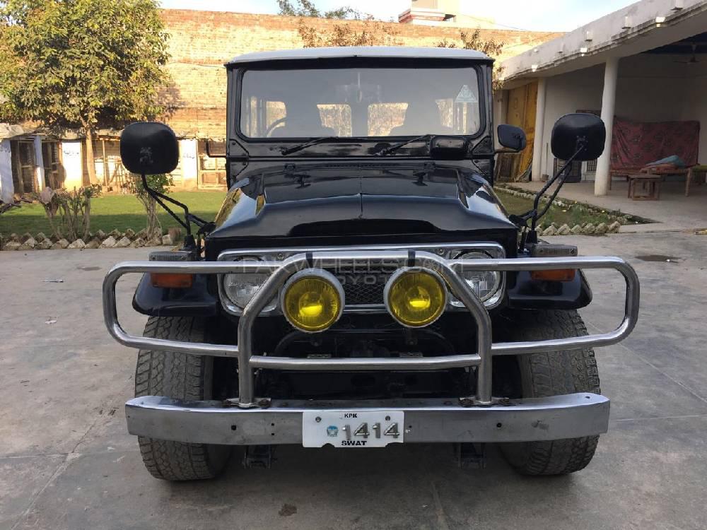 Toyota Land Cruiser 1968 for Sale in Peshawar Image-1