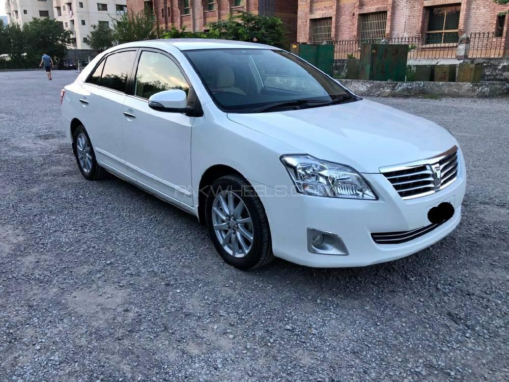 Toyota Premio 2013 for Sale in Islamabad Image-1