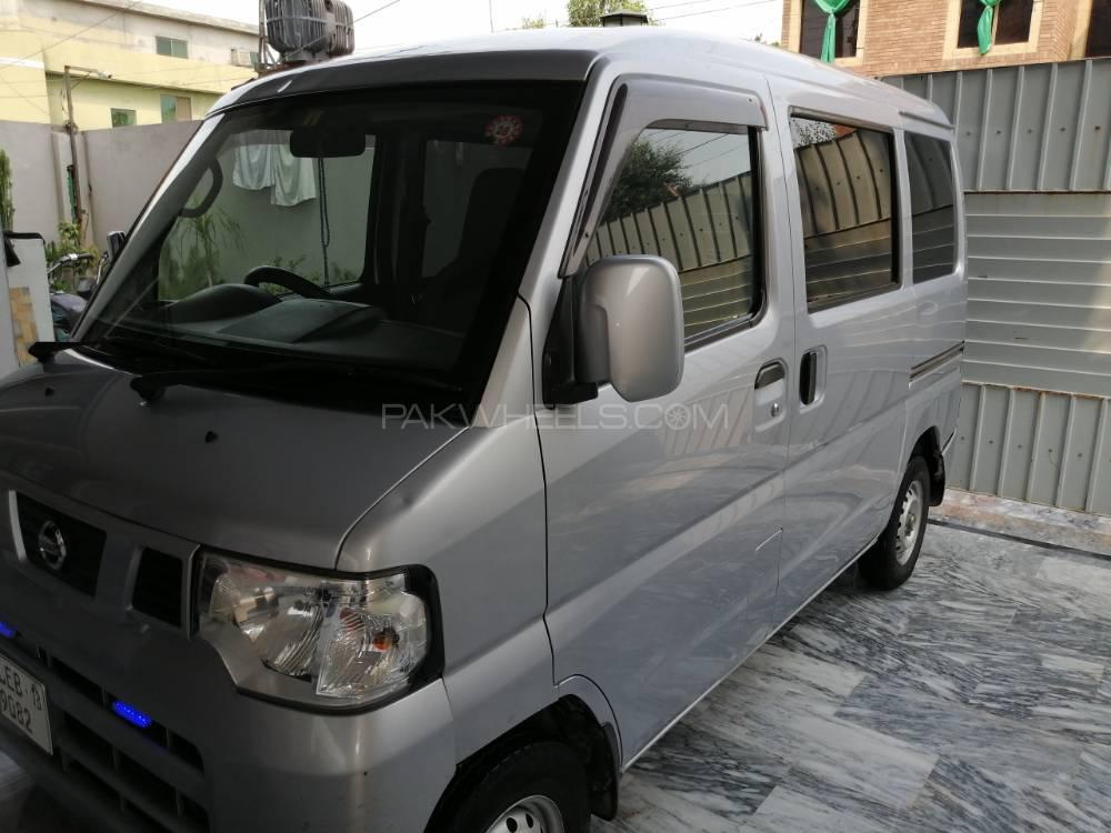 نسان کلپر 2012 for Sale in لاہور نسان کلپر 2012 for Sale in لاہور Image-5