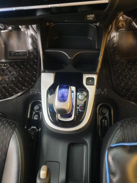 Honda Fit 2016 for Sale in Islamabad Honda Fit 2016 for Sale in Islamabad Image-5