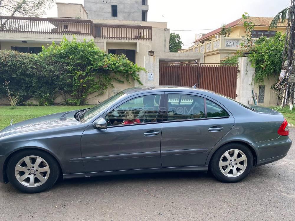 Mercedes Benz E Class 2007 for Sale in Lahore Mercedes Benz E Class 2007 for Sale in Lahore Image-10