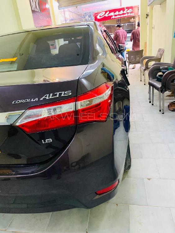 Toyota Corolla 2014 for Sale in Karachi Toyota Corolla 2014 for Sale in Karachi Image-7