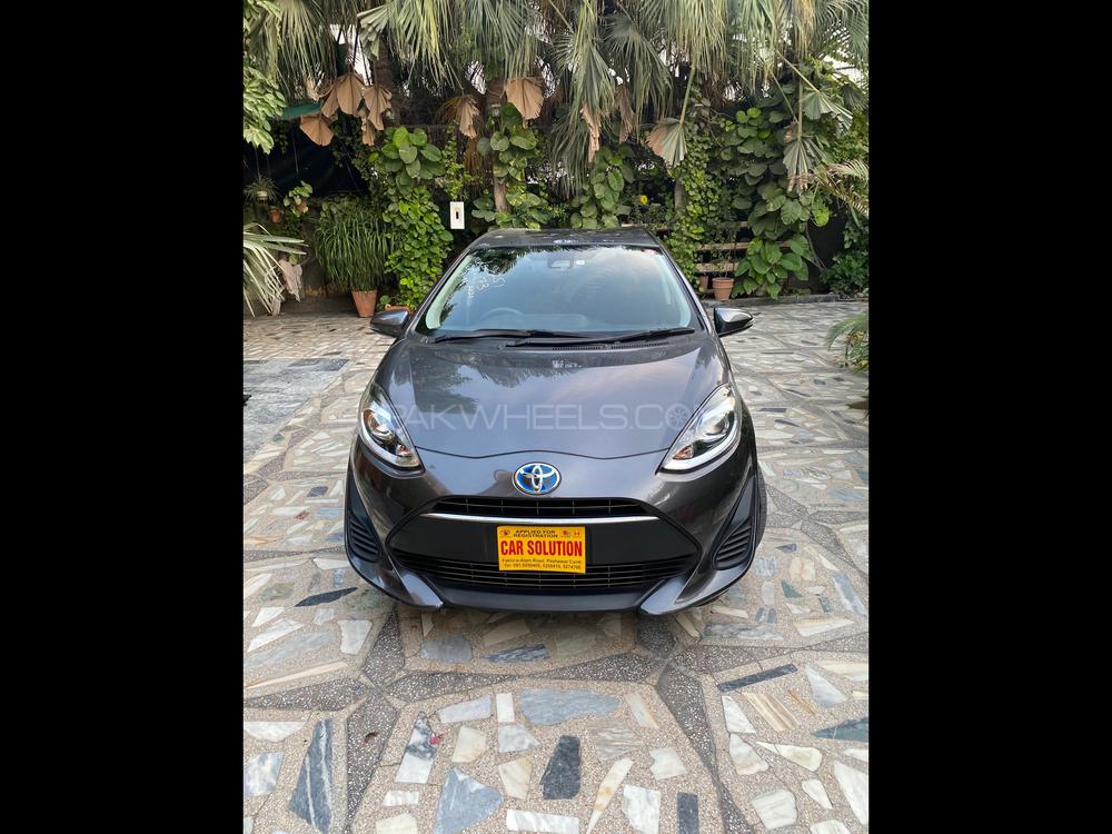 Toyota Aqua 2017 for Sale in Lahore Image-1