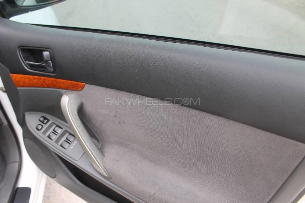 Toyota Premio 2006 for Sale in Peshawar Toyota Premio 2006 for Sale in Peshawar Image-8