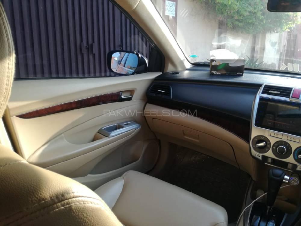 Honda City 2018 for Sale in Multan Honda City 2018 for Sale in Multan Image-12