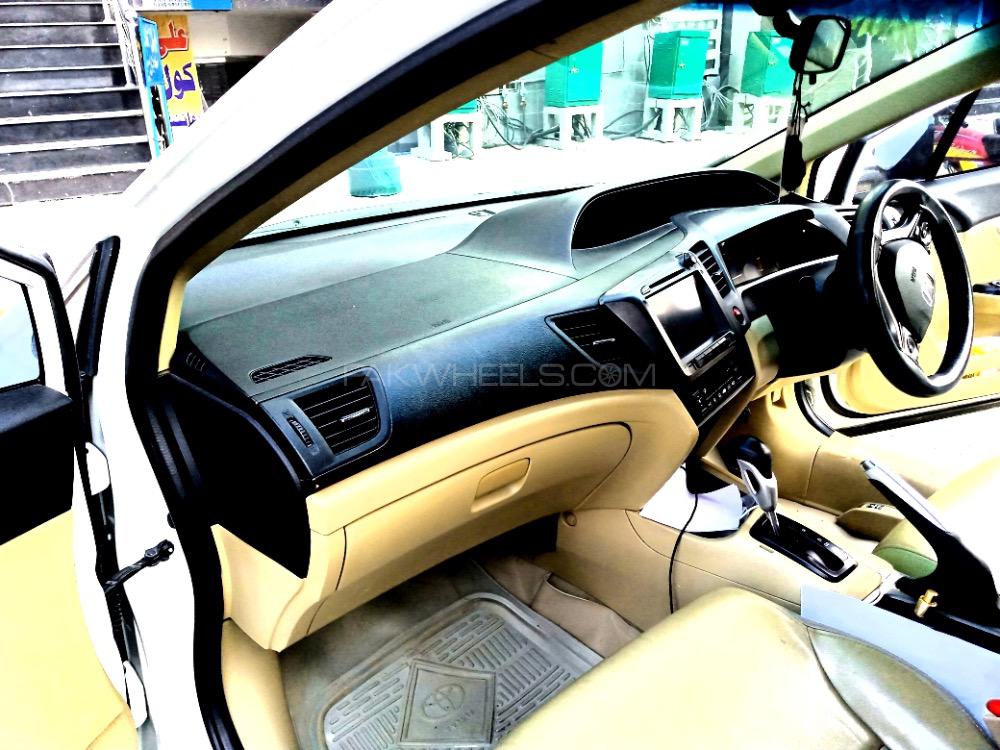 Honda Civic 2014 for Sale in Islamabad Honda Civic 2014 for Sale in Islamabad Image-4