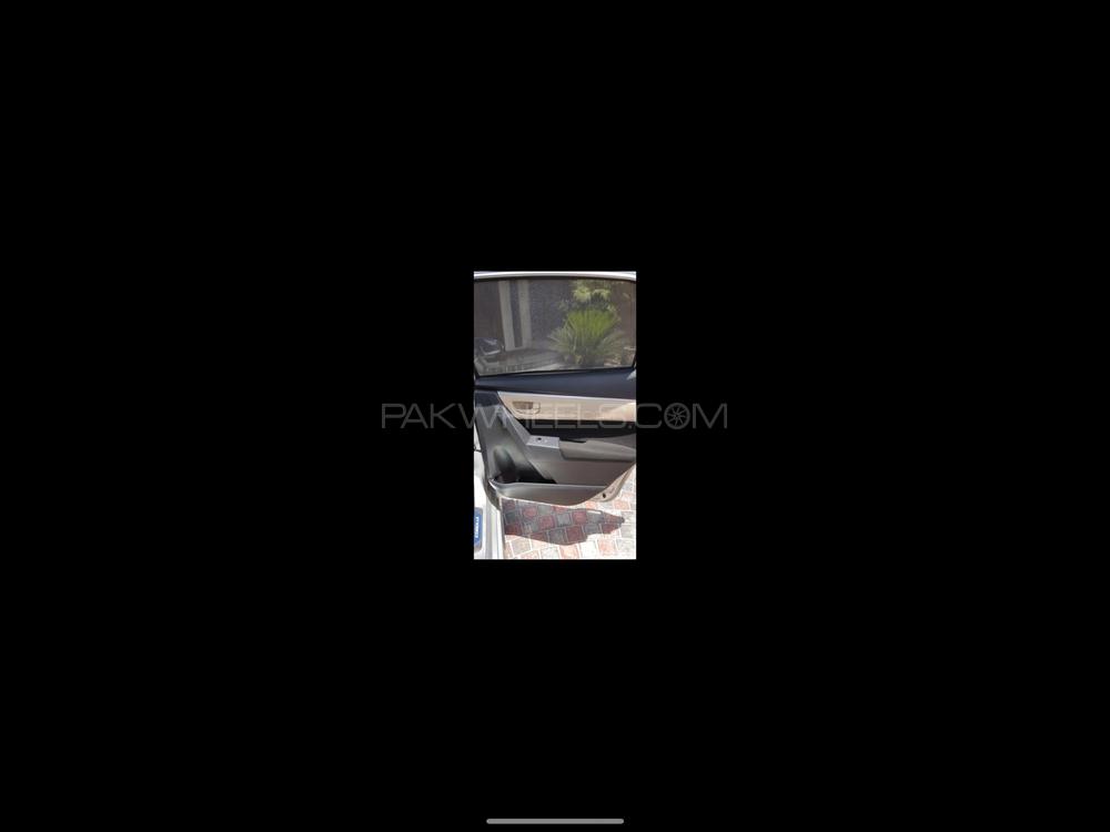 Toyota Corolla 2014 for Sale in Gujranwala Toyota Corolla 2014 for Sale in Gujranwala Image-7
