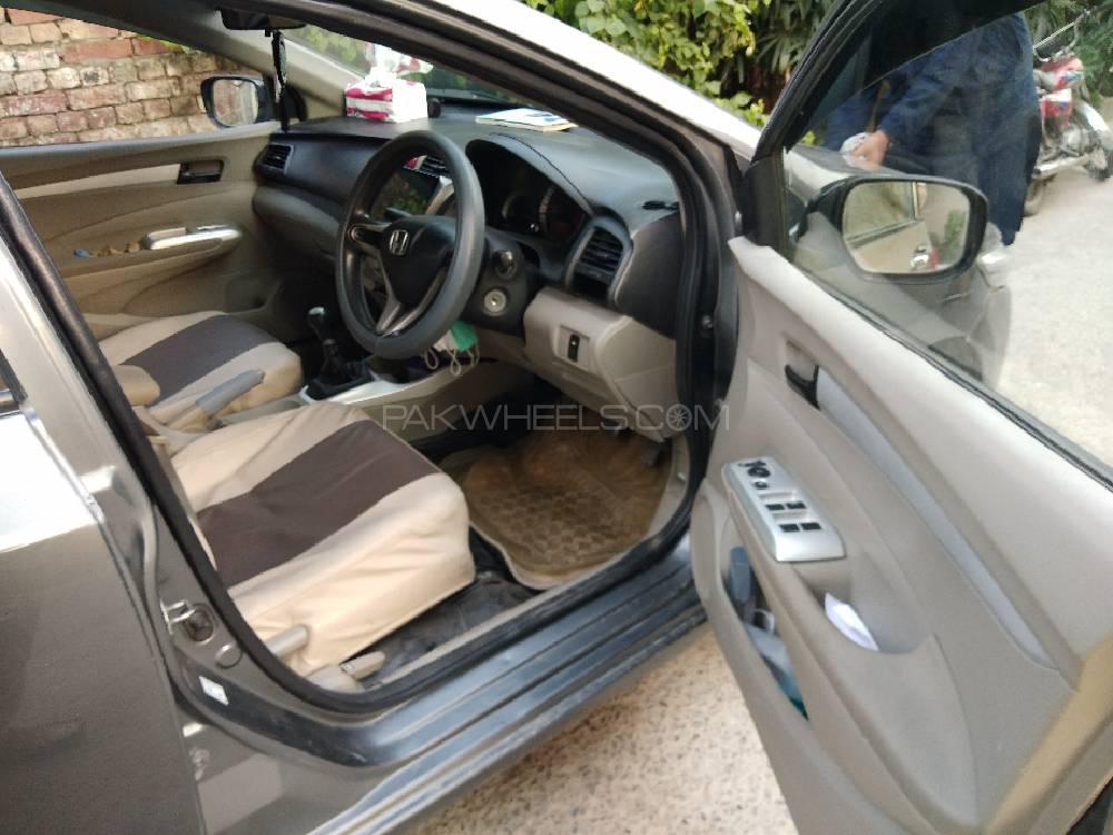 Honda City 2013 for Sale in Faisalabad Honda City 2013 for Sale in Faisalabad Image-5