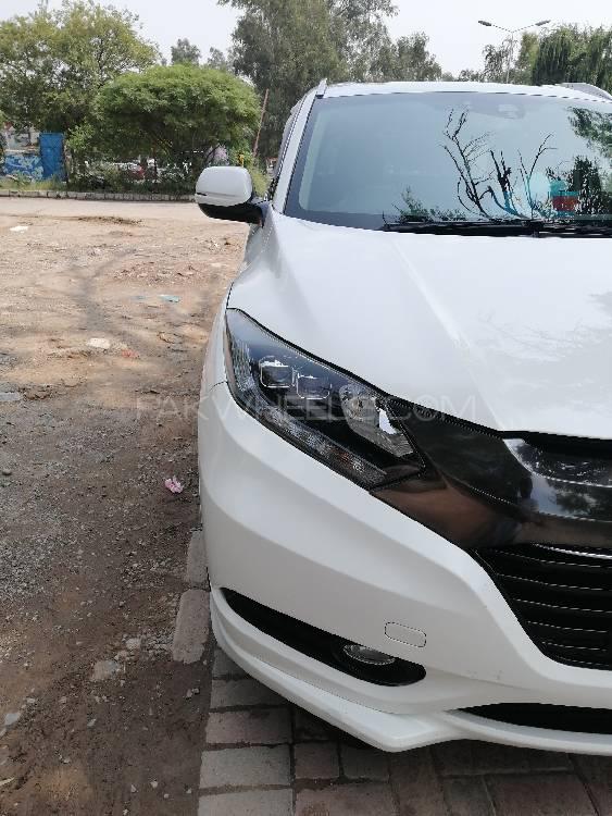 Honda Vezel 2015 for Sale in Islamabad Honda Vezel 2015 for Sale in Islamabad Image-8