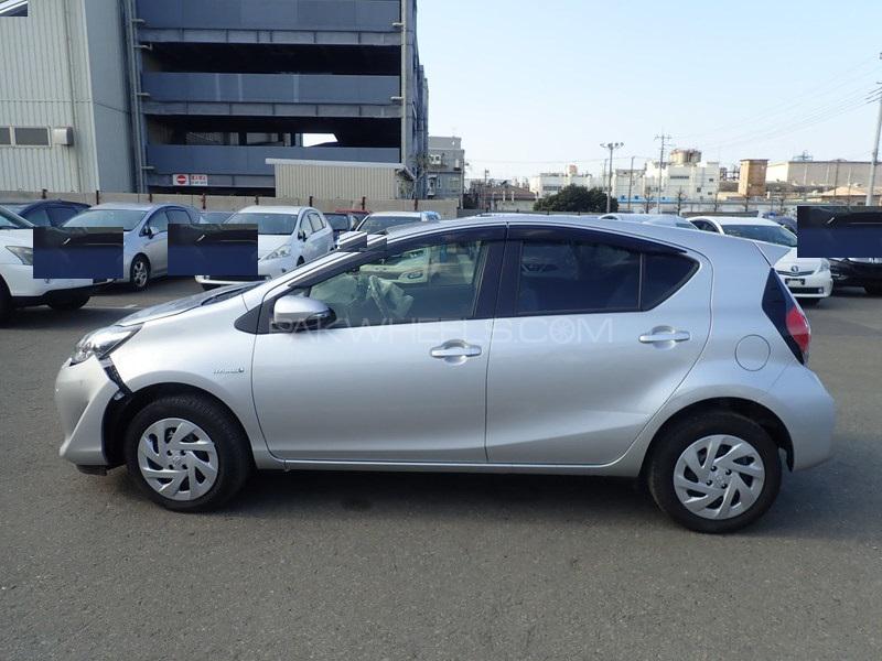 Toyota Aqua 2018 for Sale in Peshawar Toyota Aqua 2018 for Sale in Peshawar Image-3