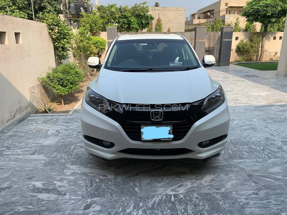 Honda Vezel 2015 for Sale in Faisalabad Honda Vezel 2015 for Sale in Faisalabad Image-2