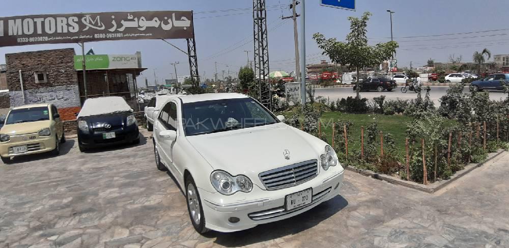 مرسڈیز بینز سی کلاس 2006 for Sale in پشاور مرسڈیز بینز سی کلاس 2006 for Sale in پشاور Image-4