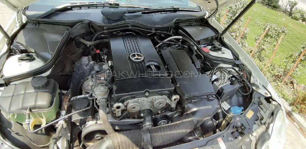 مرسڈیز بینز سی کلاس 2006 for Sale in پشاور مرسڈیز بینز سی کلاس 2006 for Sale in پشاور Image-10