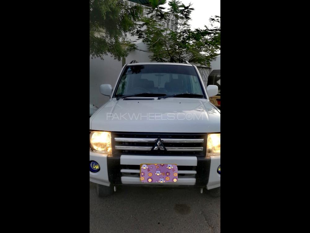 Mitsubishi Pajero Mini 2011 for Sale in Karachi Mitsubishi Pajero Mini 2011 for Sale in Karachi Image-4