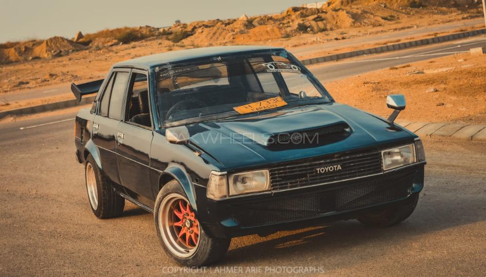 Toyota Corolla - 1982  Toyota Corolla - 1982  Image-3
