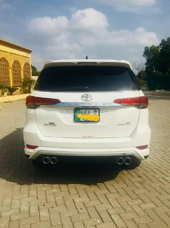 Toyota Fortuner 2017 for Sale in Gujranwala Toyota Fortuner 2017 for Sale in Gujranwala Image-3