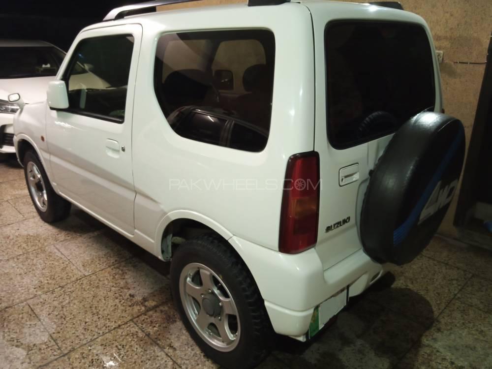 Suzuki Jimny 2011 for Sale in Lahore Suzuki Jimny 2011 for Sale in Lahore Image-3