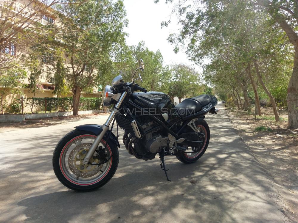 Nissan Note - 1996  Nissan Note - 1996  Image-5