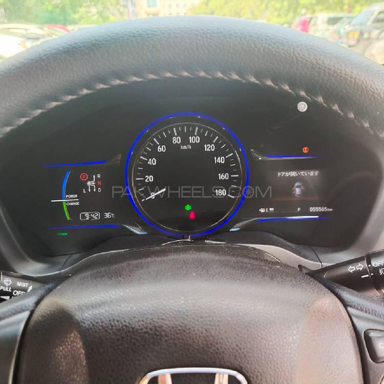 Honda Vezel 2015 for Sale in Islamabad Honda Vezel 2015 for Sale in Islamabad Image-11