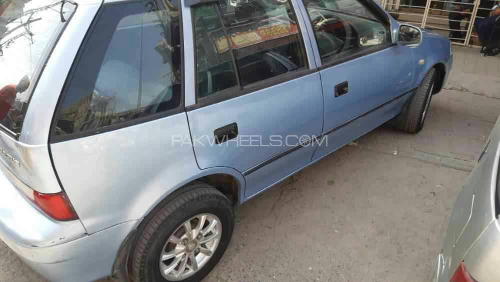 Suzuki Cultus 2001 for Sale in Attock Image-1