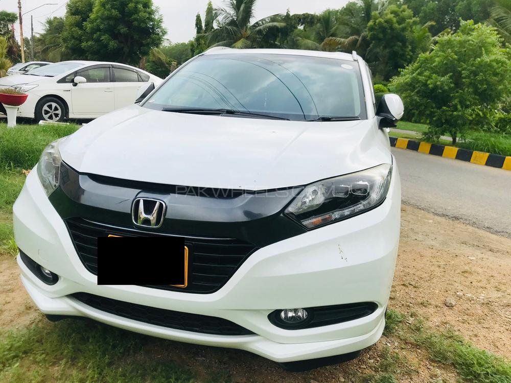 Honda vezel hybrid 2014