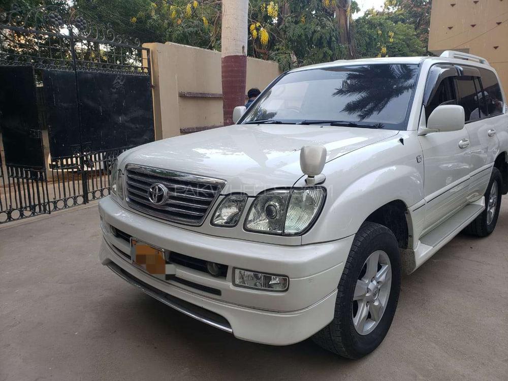 Toyota Land Cruiser 2003 for Sale in Karachi Toyota Land Cruiser 2003 for Sale in Karachi Image-3