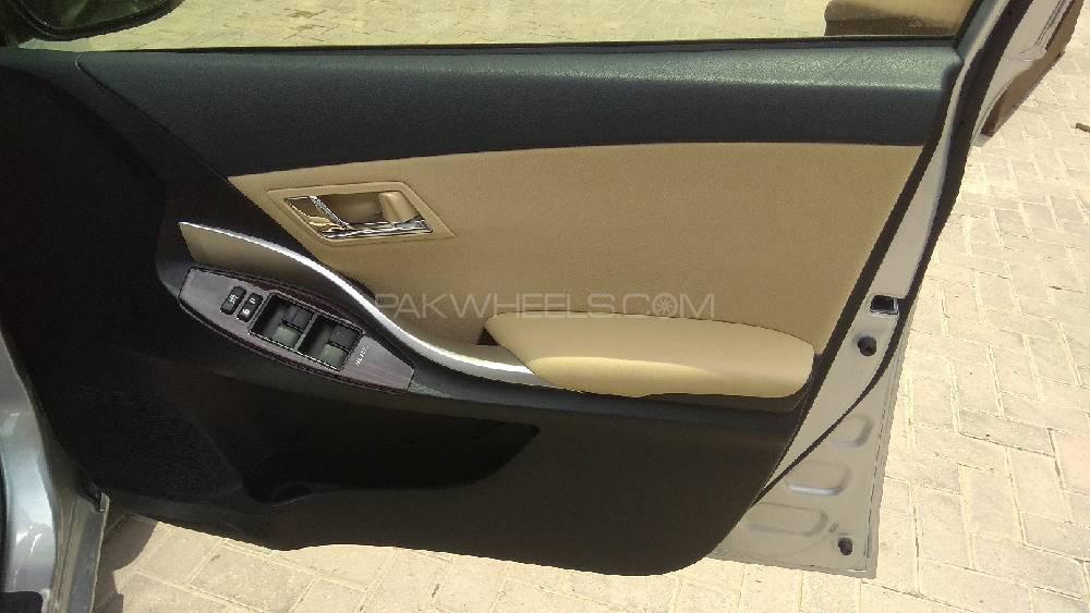 ٹویوٹا پریمیو 2016 for Sale in کراچی ٹویوٹا پریمیو 2016 for Sale in کراچی Image-6