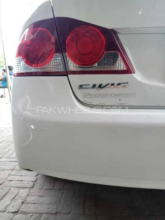 Honda Civic 2011 for Sale in Bahawalpur Honda Civic 2011 for Sale in Bahawalpur Image-3