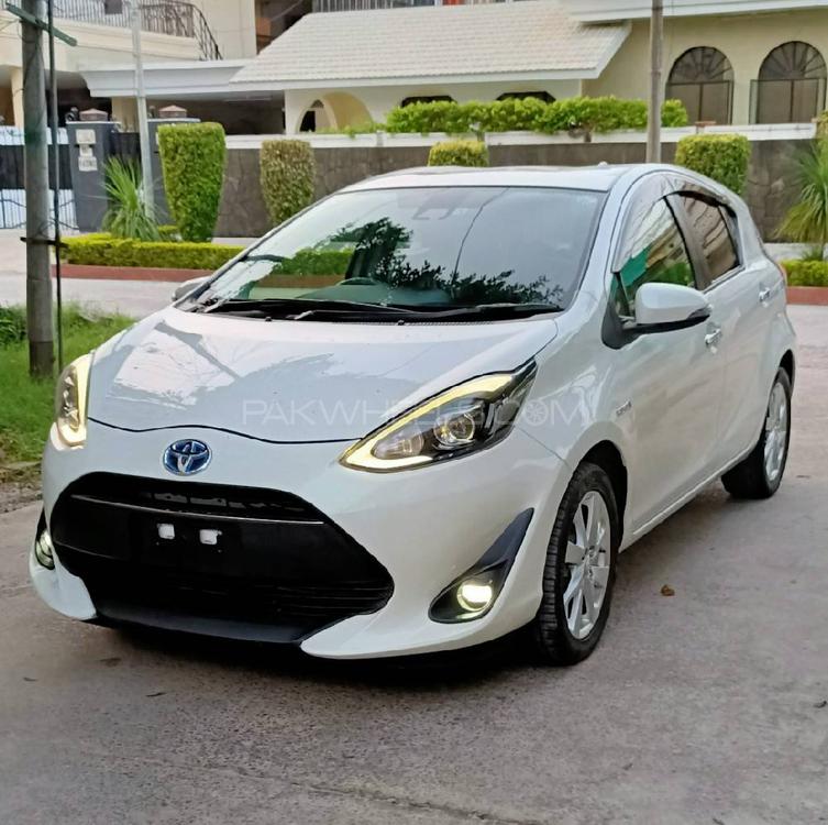 Toyota Aqua 2018 for Sale in Peshawar Toyota Aqua 2018 for Sale in Peshawar Image-2