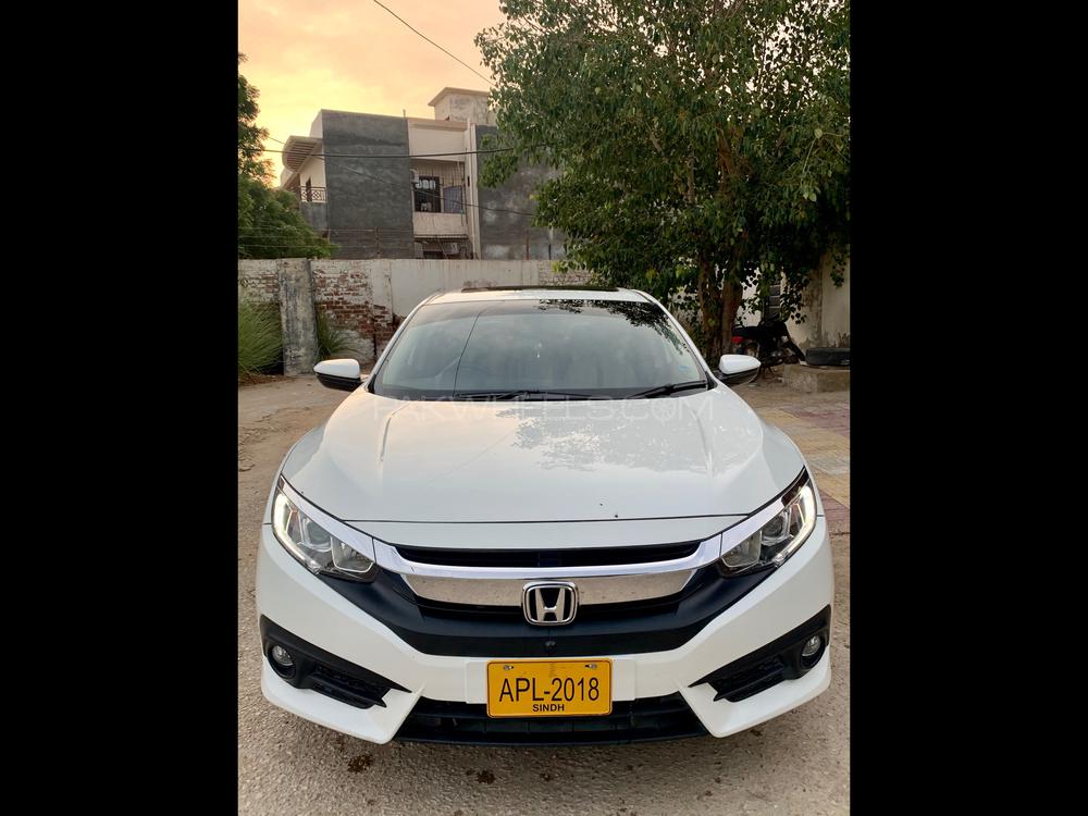 Honda Civic 2018 for Sale in Hyderabad Honda Civic 2018 for Sale in Hyderabad Image-10