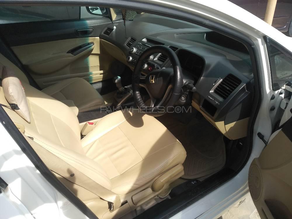 Honda Civic 2010 for Sale in Bahawalpur Honda Civic 2010 for Sale in Bahawalpur Image-4