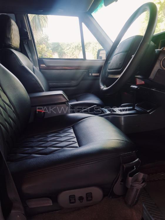 Jeep Cherokee 1996 for Sale in Islamabad Jeep Cherokee 1996 for Sale in Islamabad Image-14