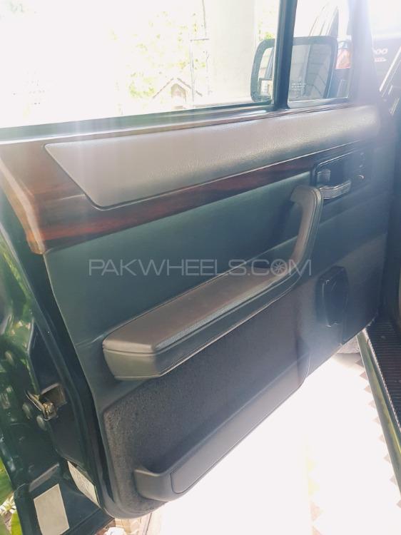 Jeep Cherokee 1996 for Sale in Islamabad Jeep Cherokee 1996 for Sale in Islamabad Image-11