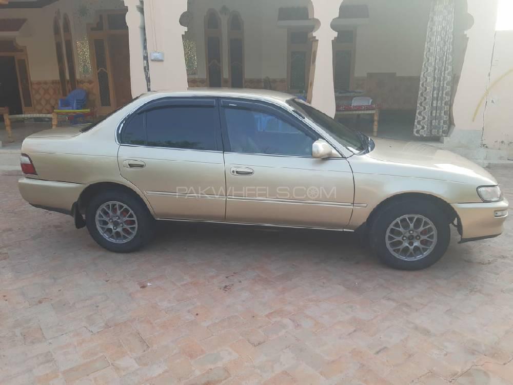 Toyota Corolla 1998 for Sale in Kohat Image-1