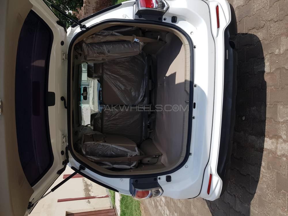 Toyota Fortuner 2016 for Sale in Multan Toyota Fortuner 2016 for Sale in Multan Image-6