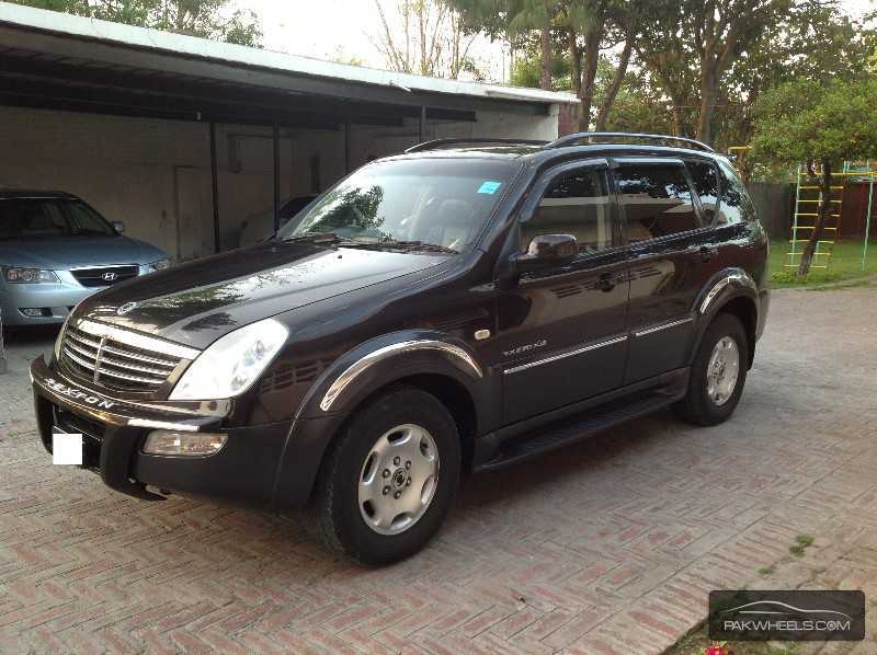 SsangYong Rexton 2005 for Sale in Lahore Image-1