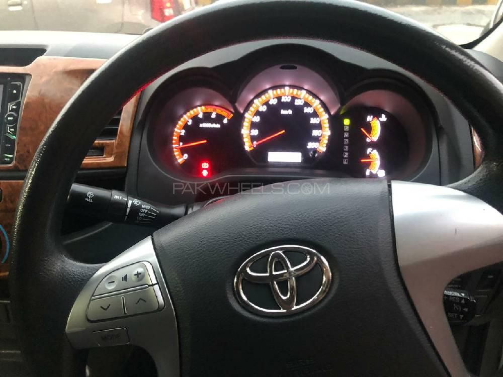 Toyota Hilux 2013 for Sale in Lahore Toyota Hilux 2013 for Sale in Lahore Image-5