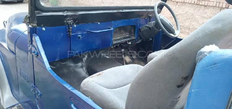 جیپ سی جے 5 1977 for Sale in ملتان جیپ سی جے 5 1977 for Sale in ملتان Image-4