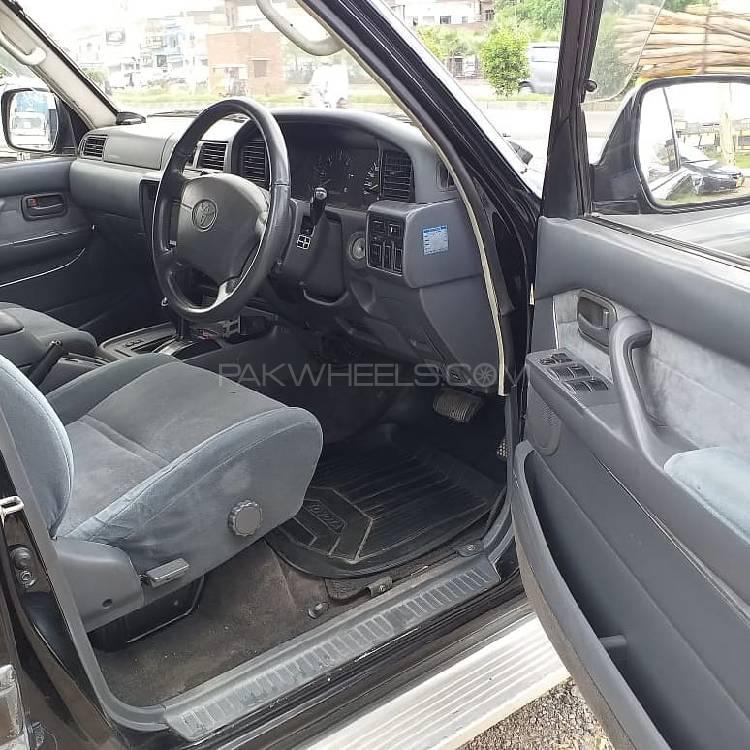 Toyota Land Cruiser 1994 for Sale in Gujranwala Toyota Land Cruiser 1994 for Sale in Gujranwala Image-6