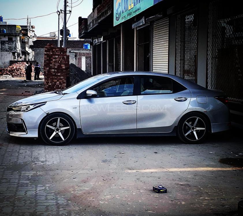 Toyota Corolla - 2018  Toyota Corolla - 2018  Image-6